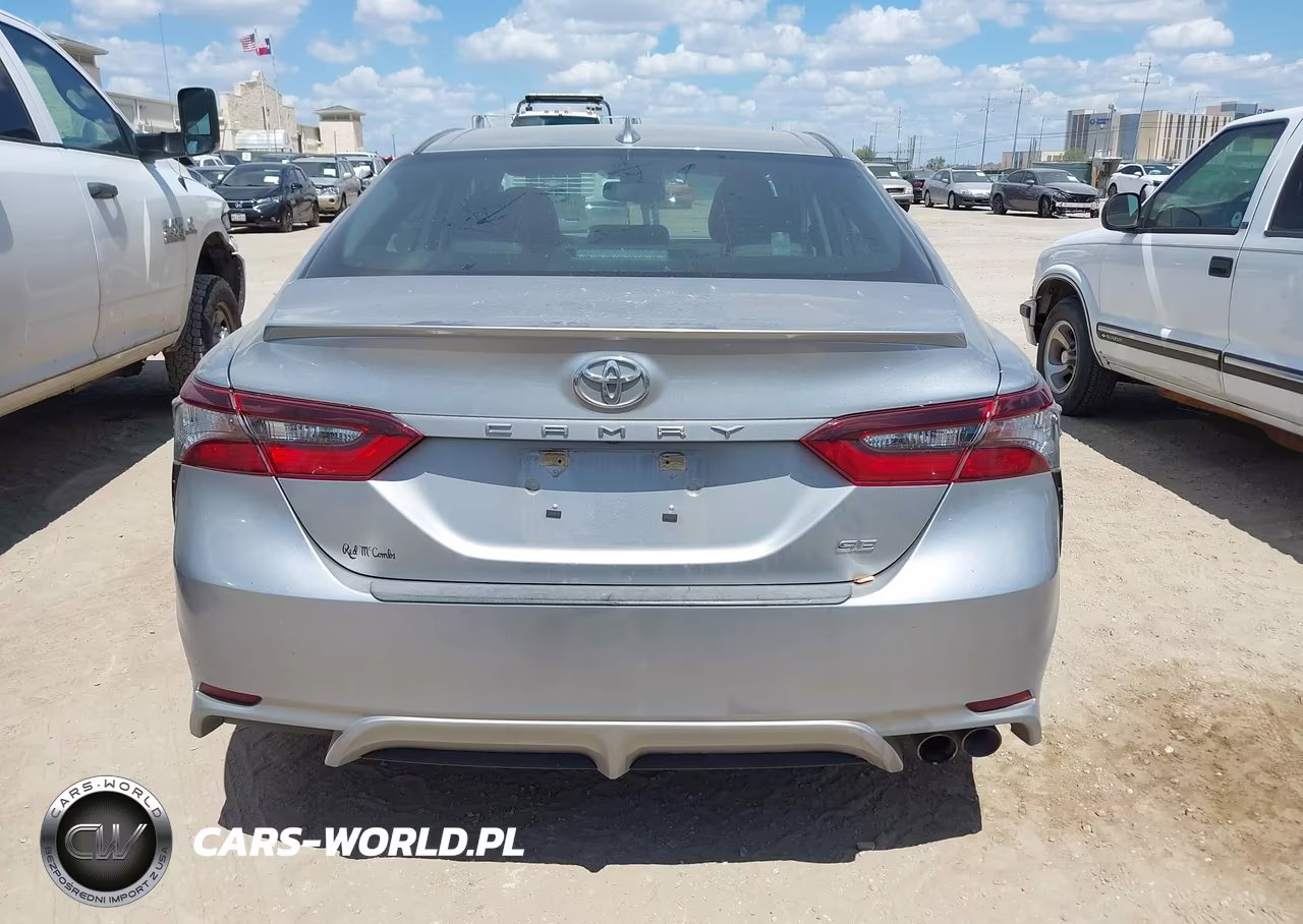 2021 Toyota Camry Se VIN:4T1T11AK0MU554018 - 17