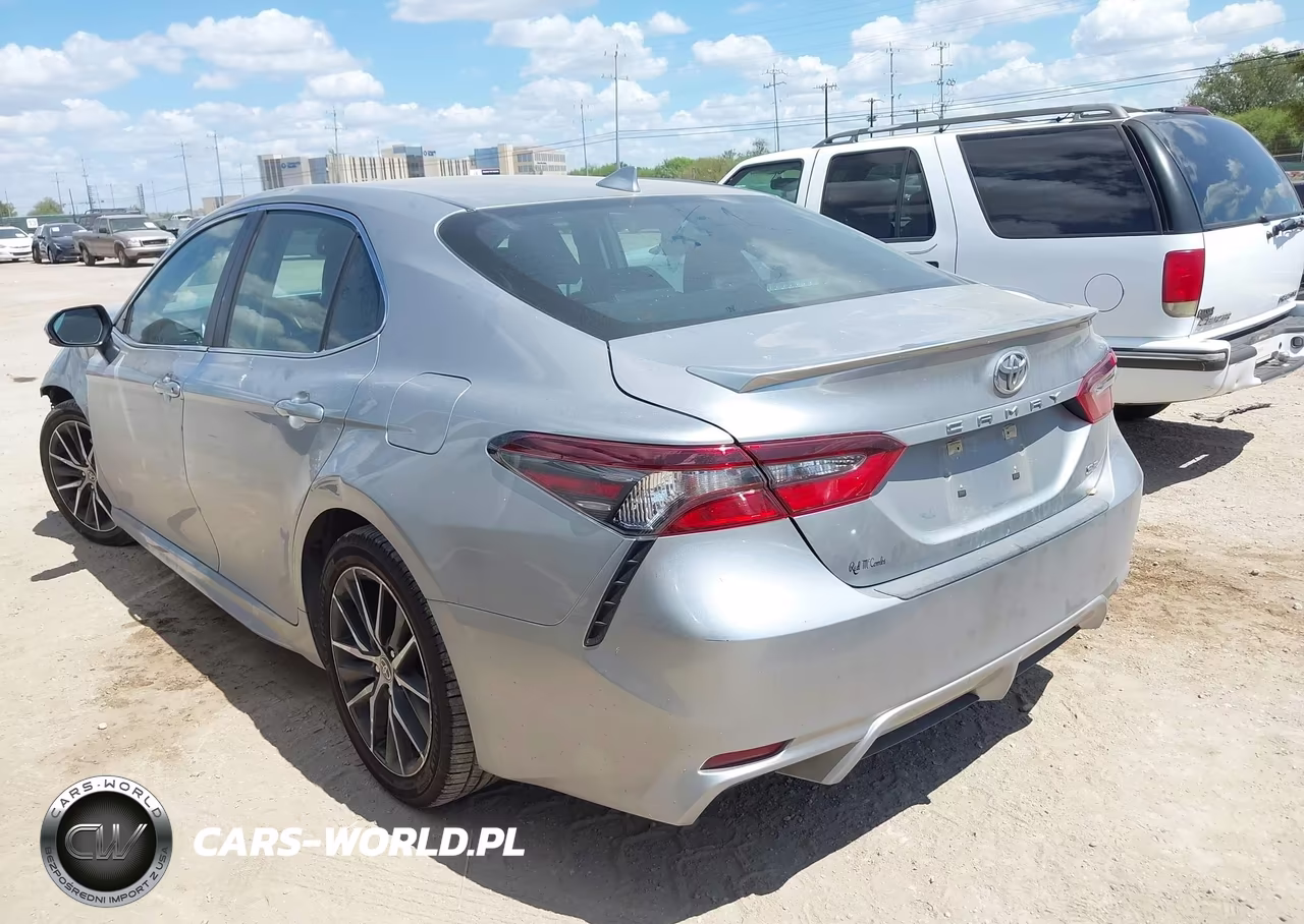 2021 Toyota Camry Se VIN:4T1T11AK0MU554018 - 3