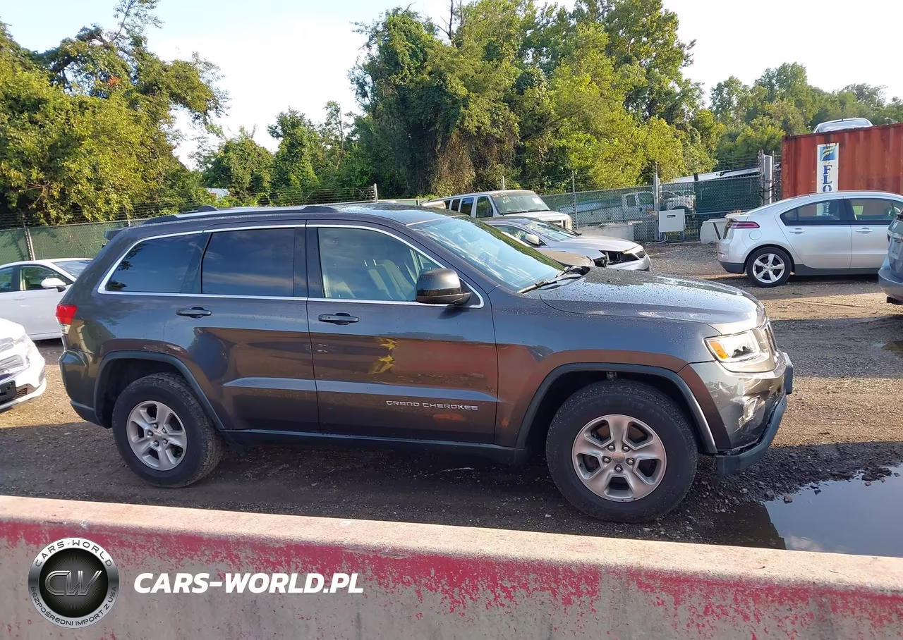 2016 Jeep Grand Cherokee Laredo VIN:1C4RJFAG3GC420928 - 13