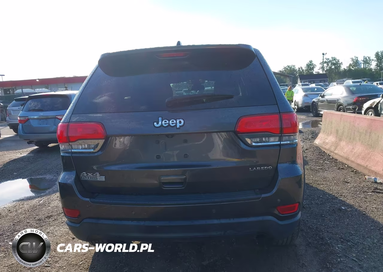 2016 Jeep Grand Cherokee Laredo VIN:1C4RJFAG3GC420928 - 16