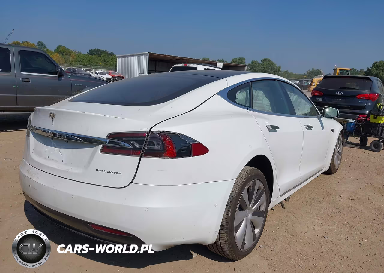 2020 Tesla Model S Long Range Dual Motor All-Wheel Drive-Long Range Plus Dual Motor All-Wheel Drive VIN:5YJSA1E2XLF414124 - 4