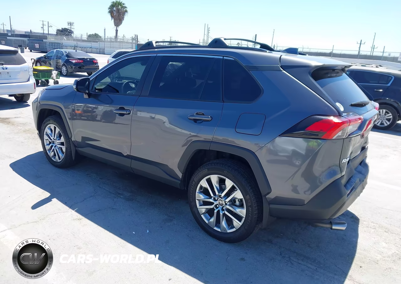 2024 Toyota Rav4 Xle Premium VIN:2T3C1RFV7RC273626 - 3