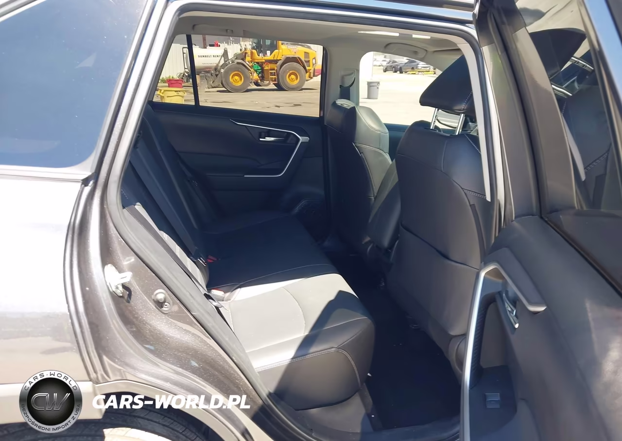 2024 Toyota Rav4 Xle Premium VIN:2T3C1RFV7RC273626 - 8