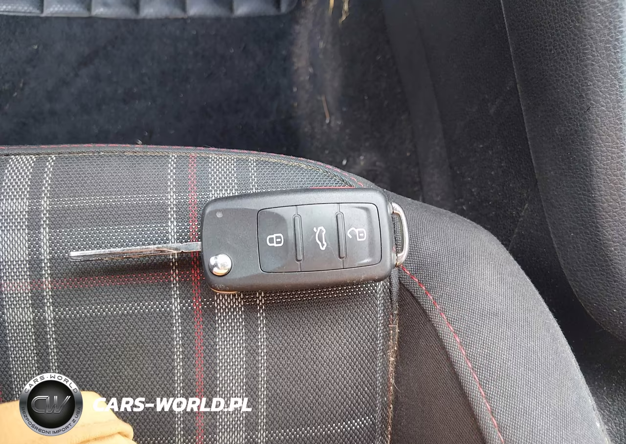 2013 Volkswagen Gti 4-Door VIN:WVWGD7AJXDW123536 - 11