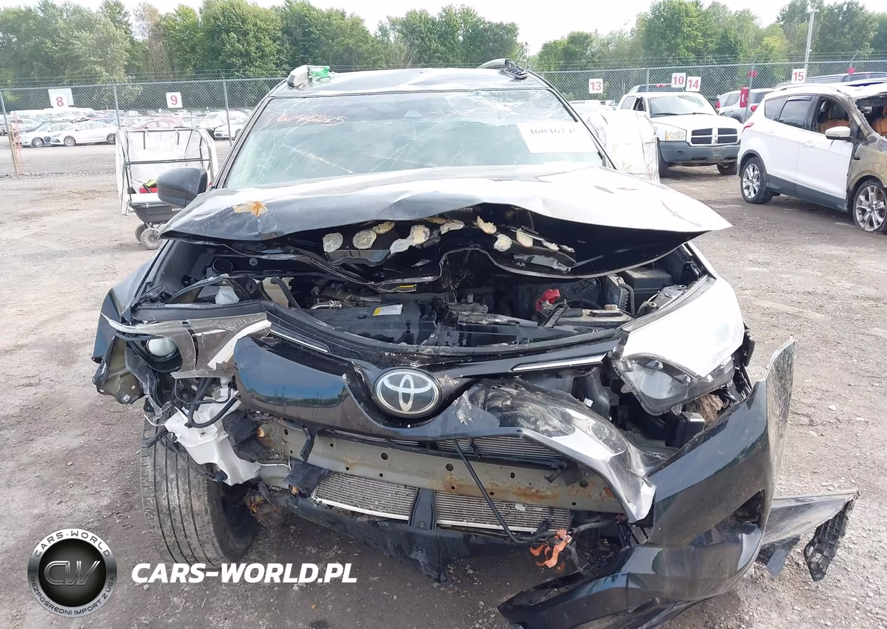 2018 Toyota Rav4 Le VIN:2T3BFREVXJW825282 - 12