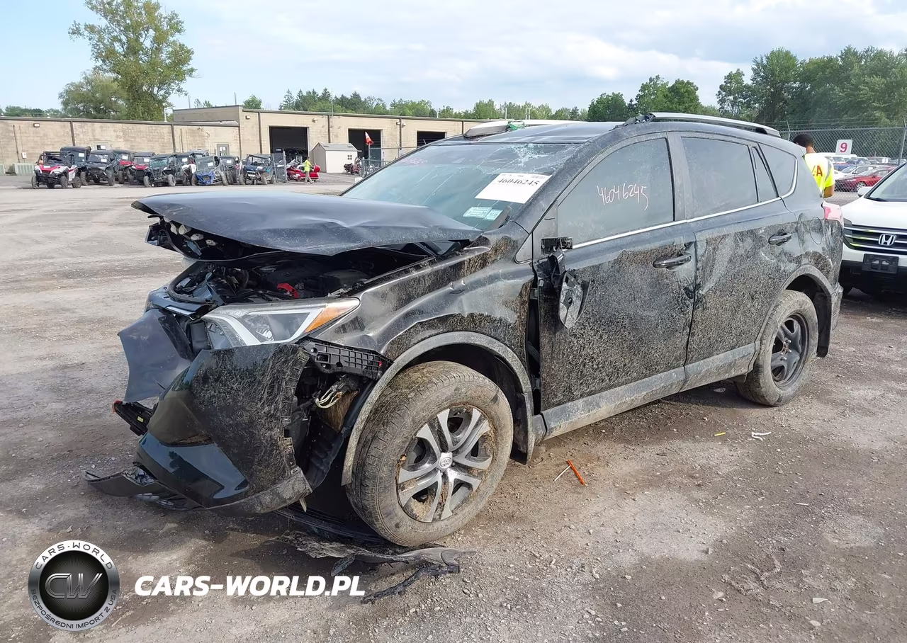 2018 Toyota Rav4 Le VIN:2T3BFREVXJW825282 - 2