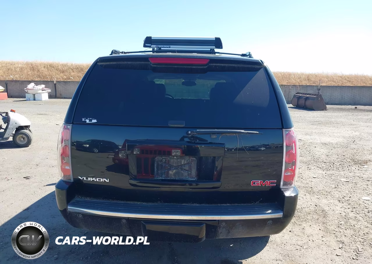 2014 GMC Yukon Denali VIN:1GKS2EEF3ER136756 - 16