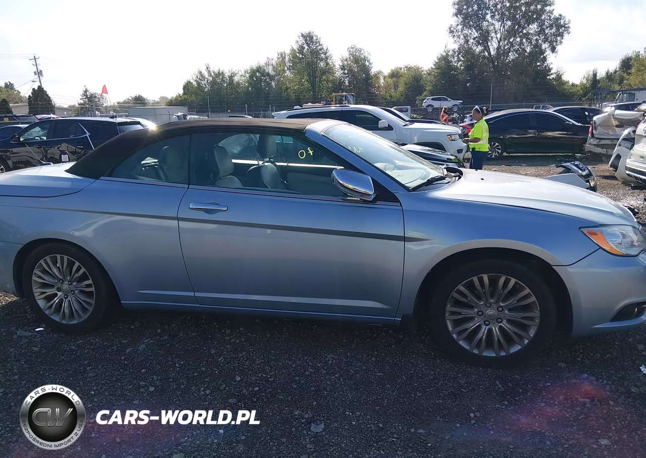 2013 Chrysler 200 Limited VIN:1C3BCBFG2DN701376 - 13