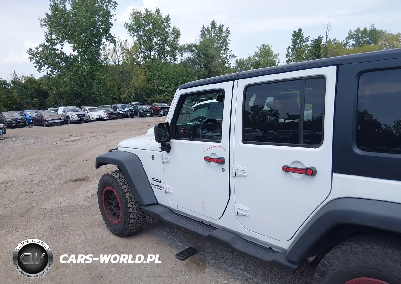 2016 Jeep Wrangler Unlimited Sport VIN:1C4BJWDG2GL278925 - 15