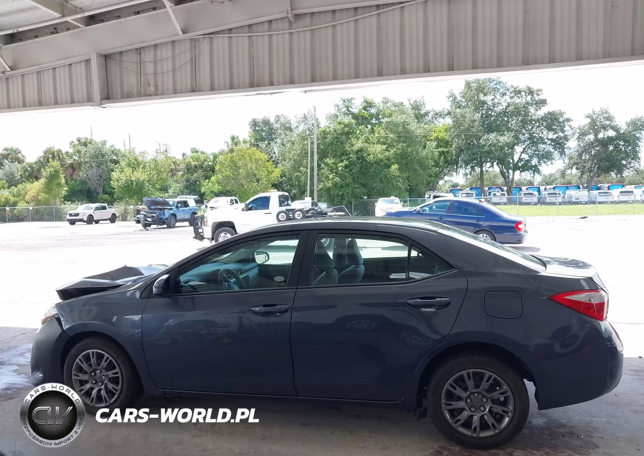 2018 Toyota Corolla L-Se VIN:5YFBURHEXJP742088 - 14