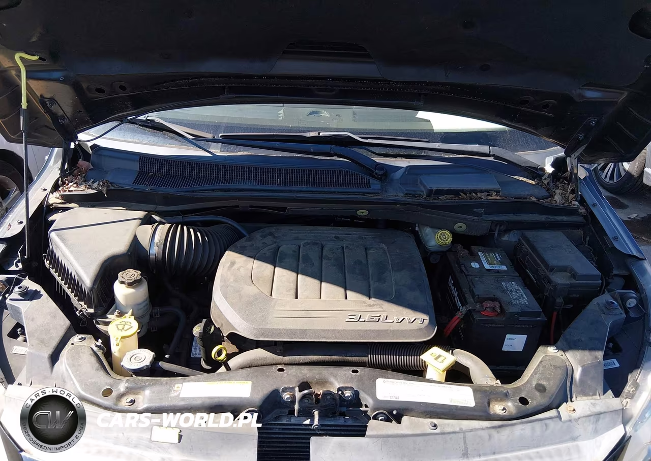 2011 Volkswagen Routan Se VIN:2V4RW3DG3BR670817 - 10