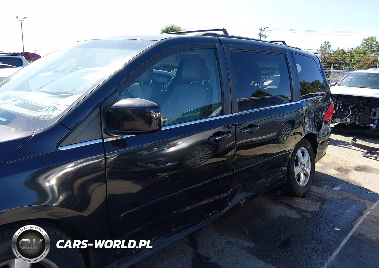 2011 Volkswagen Routan Se VIN:2V4RW3DG3BR670817 - 6