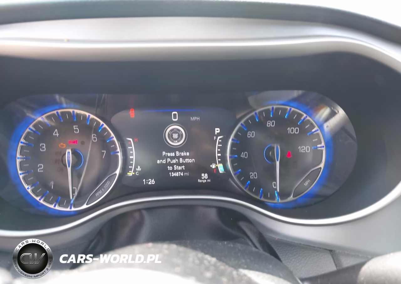 2020 Chrysler Pacifica Touring L Plus VIN:2C4RC1EG6LR204242 - 15