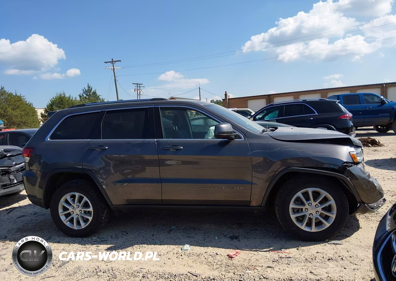 2021 Jeep Grand Cherokee Laredo E 4X4 VIN:1C4RJFAG7MC774642 - 13