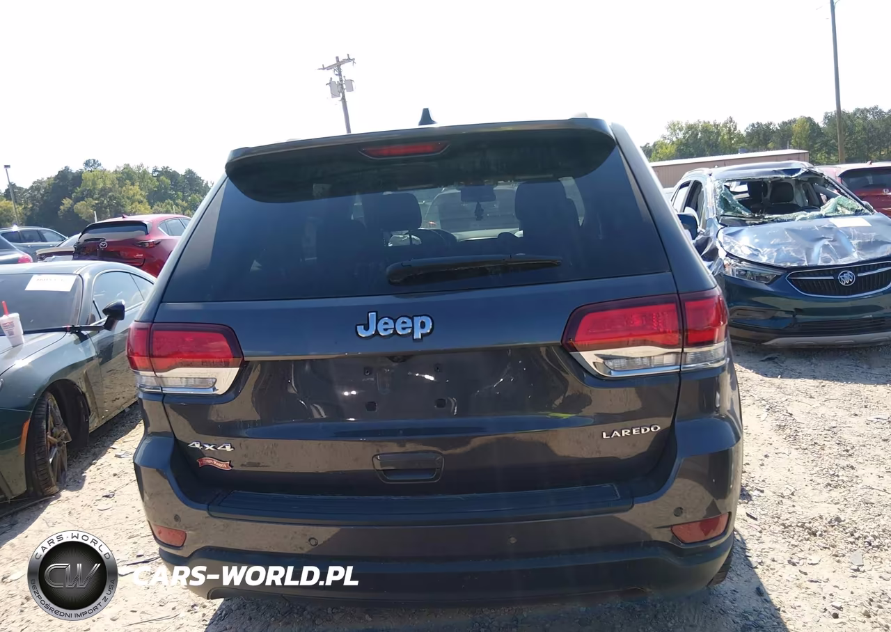 2021 Jeep Grand Cherokee Laredo E 4X4 VIN:1C4RJFAG7MC774642 - 16