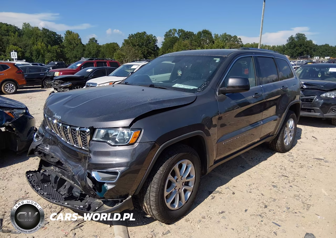 2021 Jeep Grand Cherokee Laredo E 4X4 VIN:1C4RJFAG7MC774642 - 2