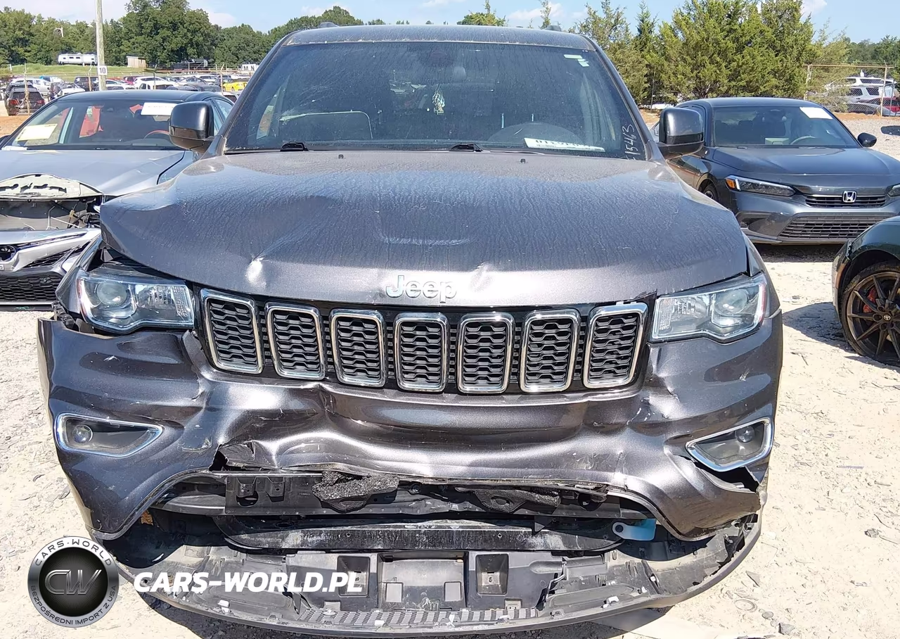 2021 Jeep Grand Cherokee Laredo E 4X4 VIN:1C4RJFAG7MC774642 - 6
