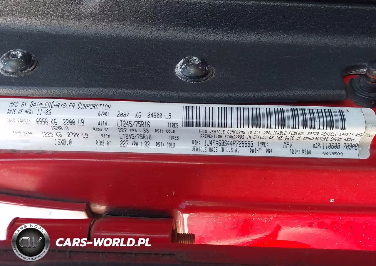 2004 Jeep Wrangler Rubicon VIN:1J4FA69S44P728863 - 9