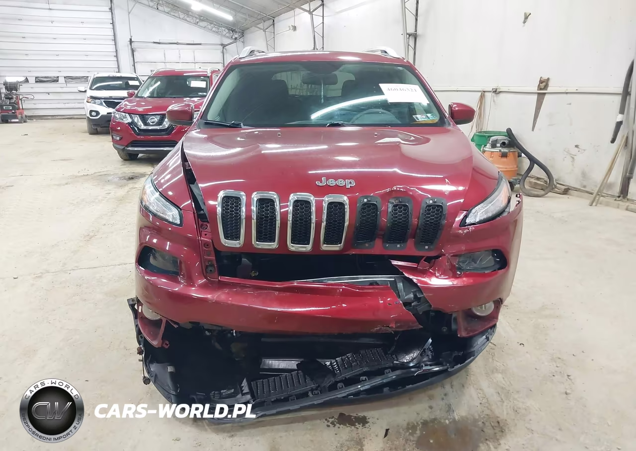 2016 Jeep Cherokee Latitude VIN:1C4PJMCBXGW269548 - 12