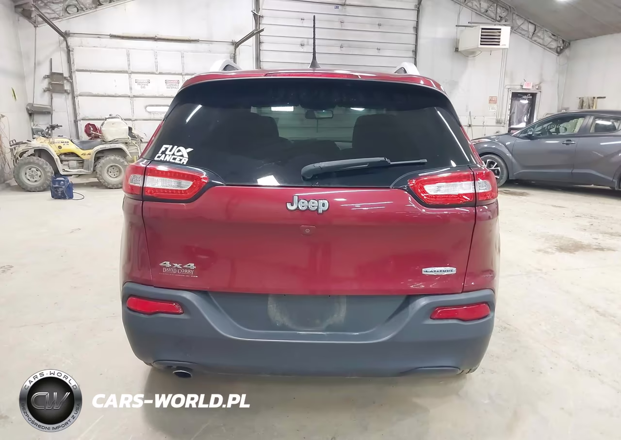 2016 Jeep Cherokee Latitude VIN:1C4PJMCBXGW269548 - 16