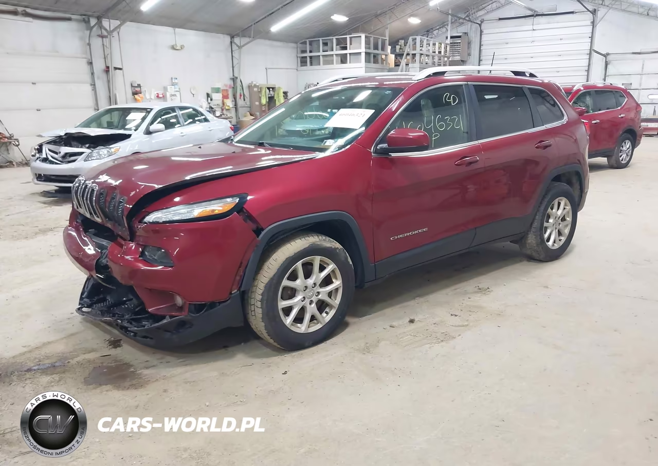 2016 Jeep Cherokee Latitude VIN:1C4PJMCBXGW269548 - 2