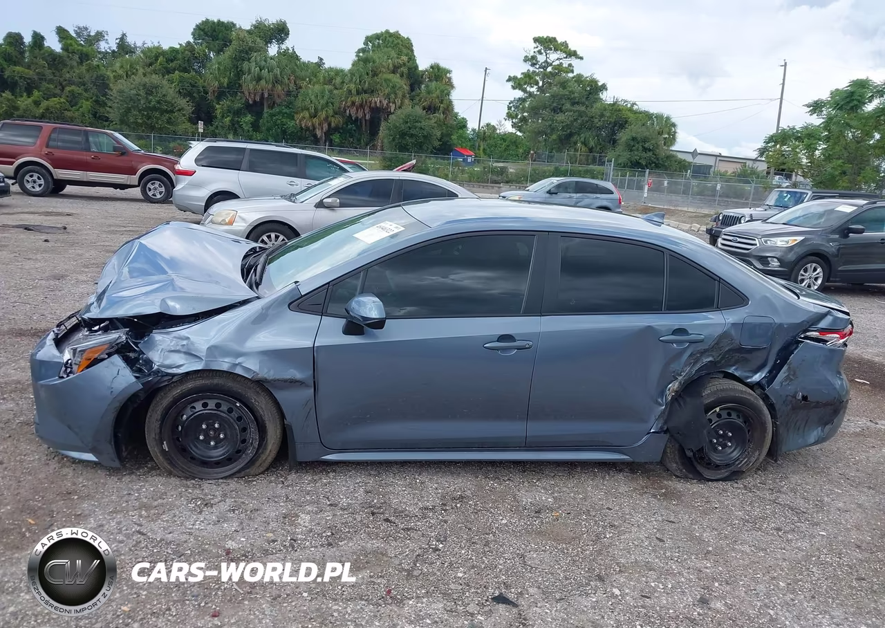 2026 Toyota Corolla Le VIN:5YFB4MDE0TP432866 - 14