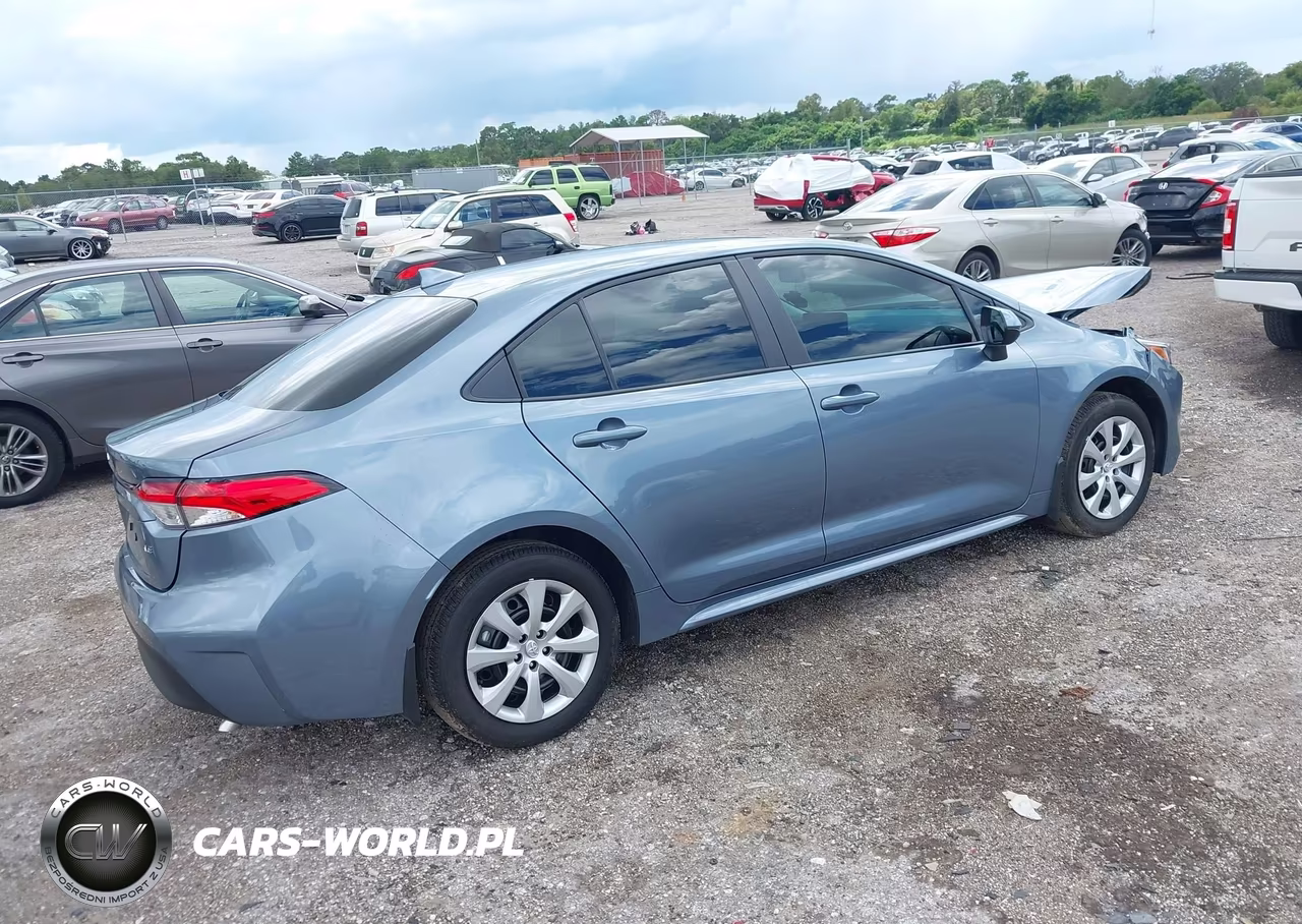 2026 Toyota Corolla Le VIN:5YFB4MDE0TP432866 - 4
