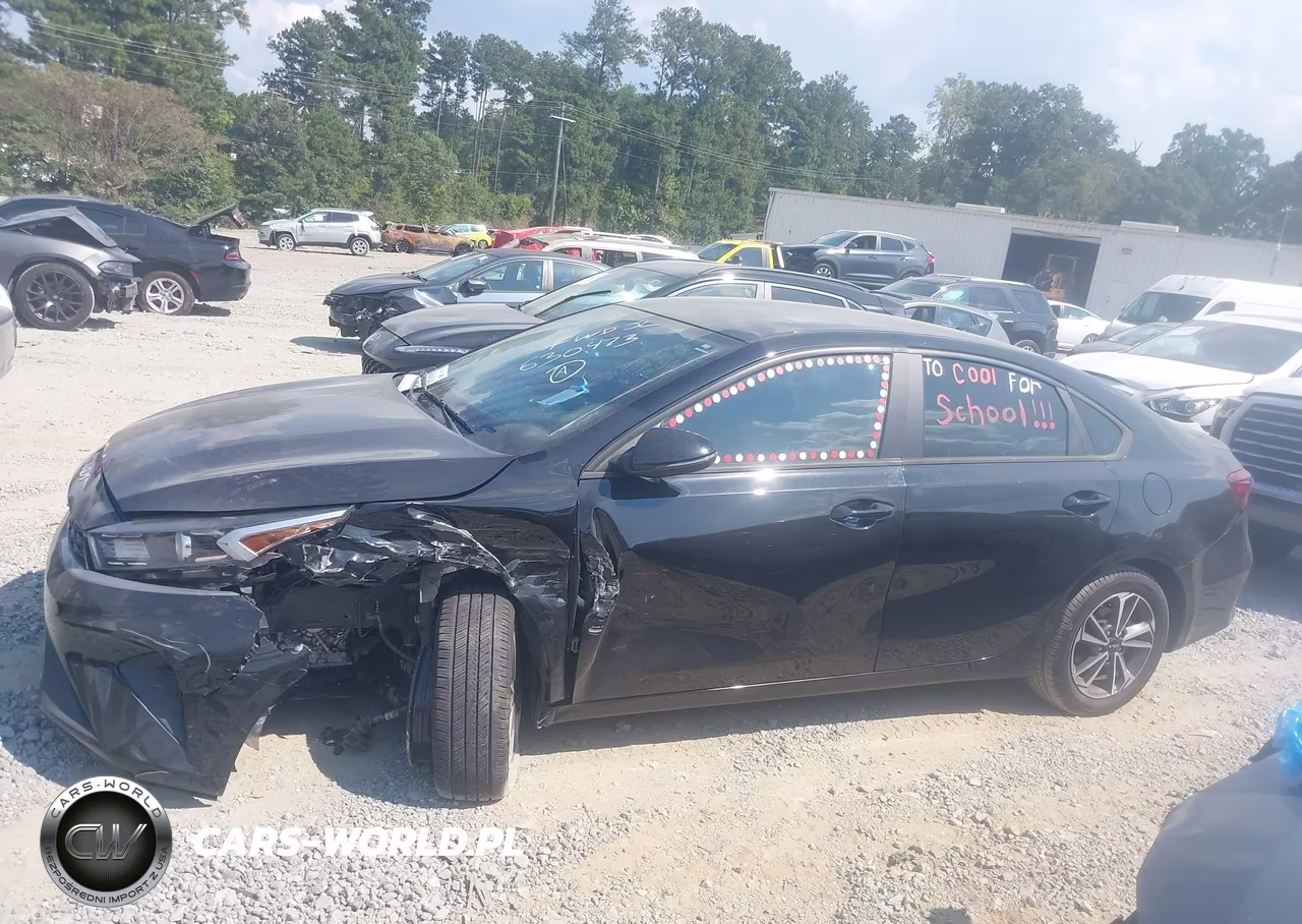 2023 Kia Forte Lxs VIN:3KPF24AD4PE630473 - 14