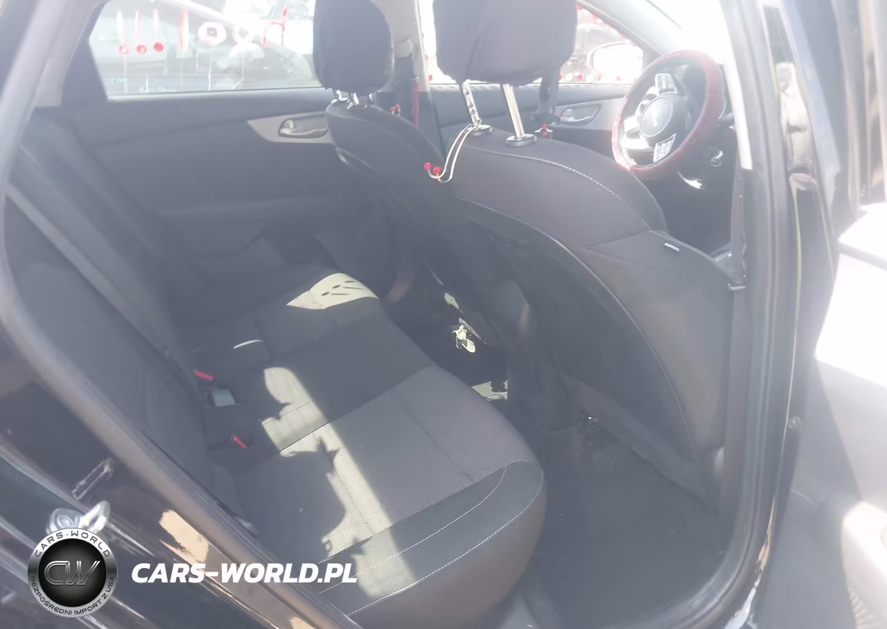 2023 Kia Forte Lxs VIN:3KPF24AD4PE630473 - 8