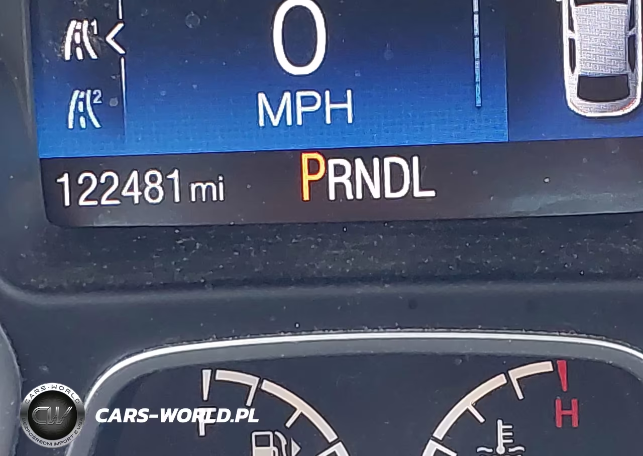 2018 Ford Focus Se VIN:1FADP3F21JL231762 - 16
