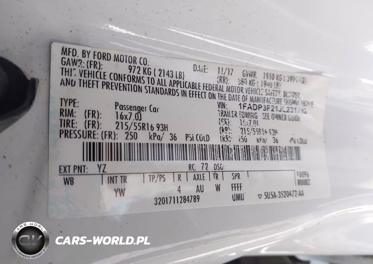 2018 Ford Focus Se VIN:1FADP3F21JL231762 - 9