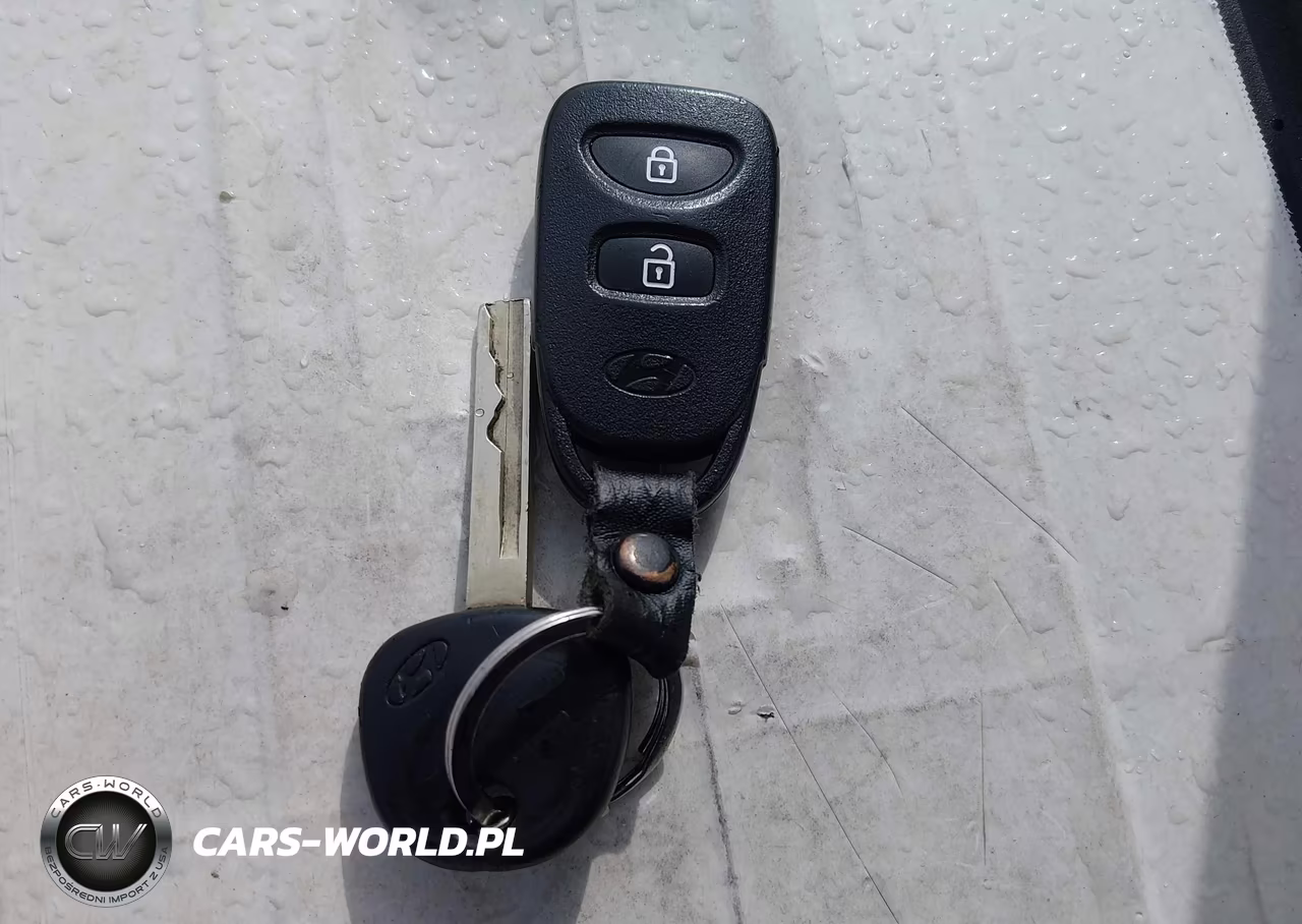 2014 Hyundai Accent Gls VIN:KMHCT4AE5EU646300 - 11