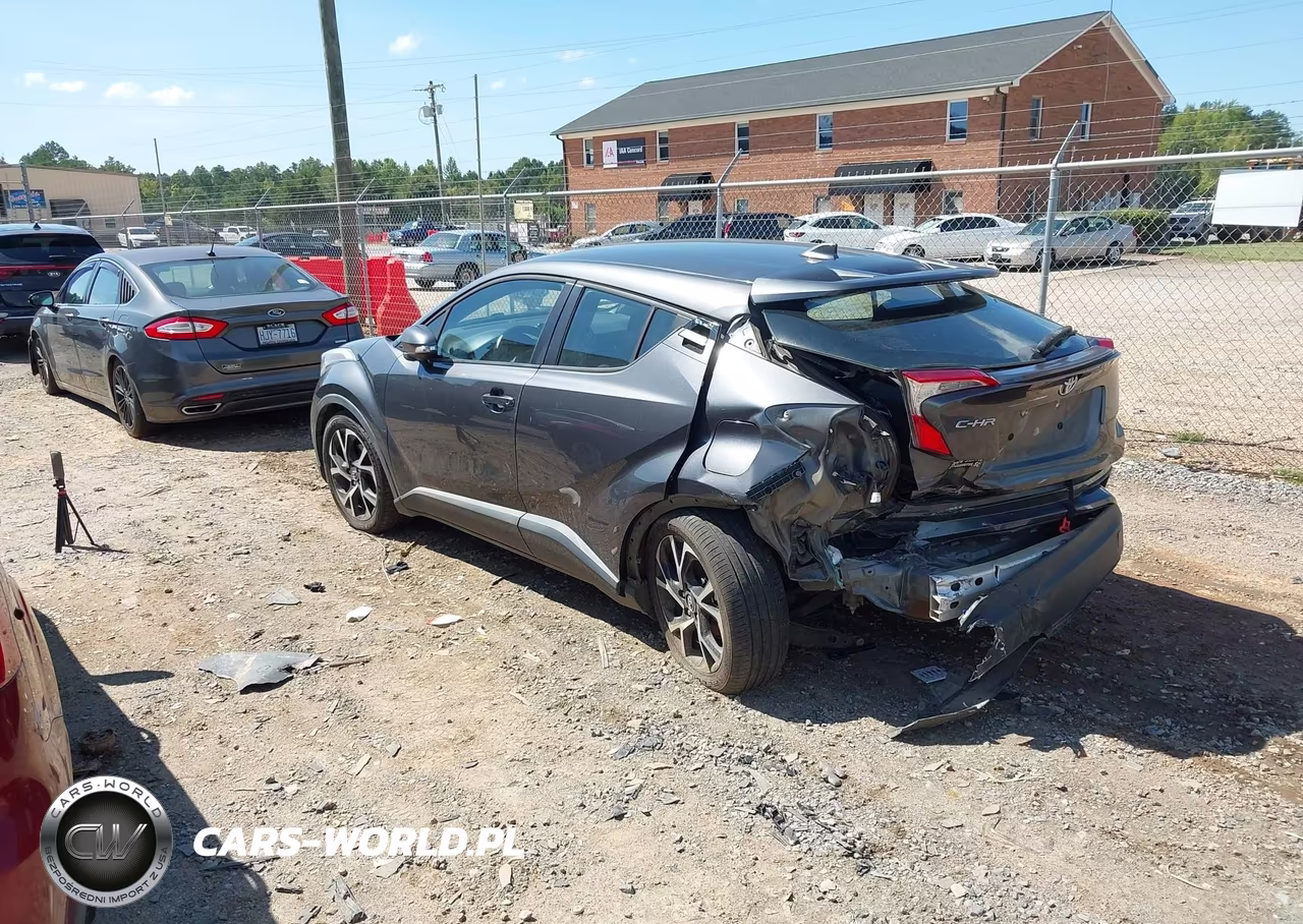 2018 Toyota C-Hr Xle VIN:NMTKHMBX6JR060753 - 3