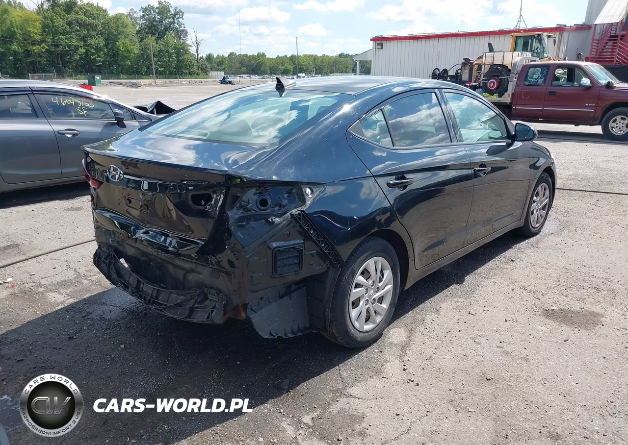 2017 Hyundai Elantra Se VIN:5NPD74LF4HH080129 - 4
