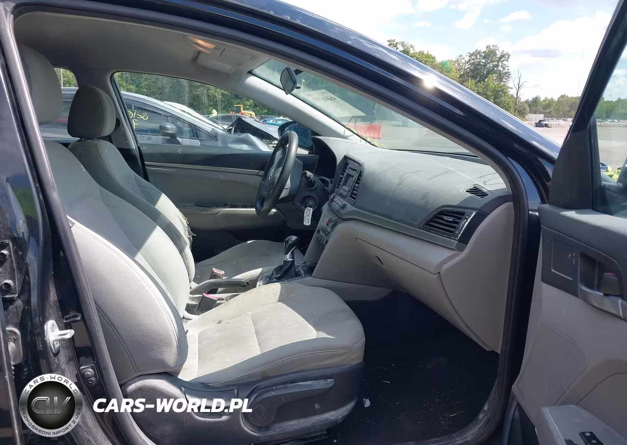 2017 Hyundai Elantra Se VIN:5NPD74LF4HH080129 - 5