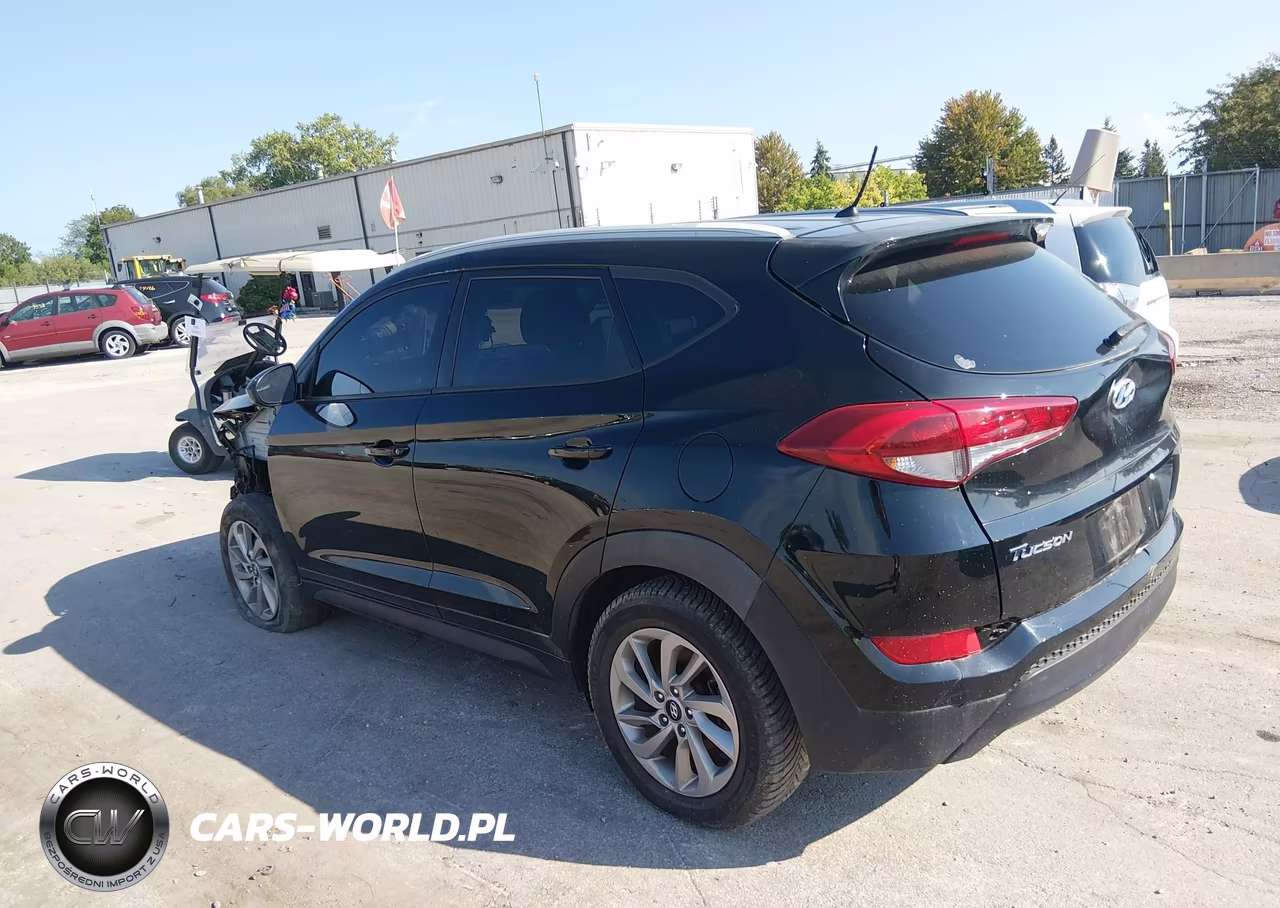 2018 Hyundai Tucson Se VIN:KM8J2CA44JU703950 - 3