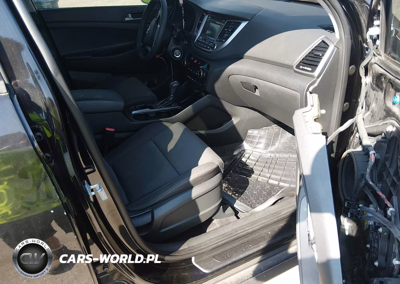 2018 Hyundai Tucson Se VIN:KM8J2CA44JU703950 - 5