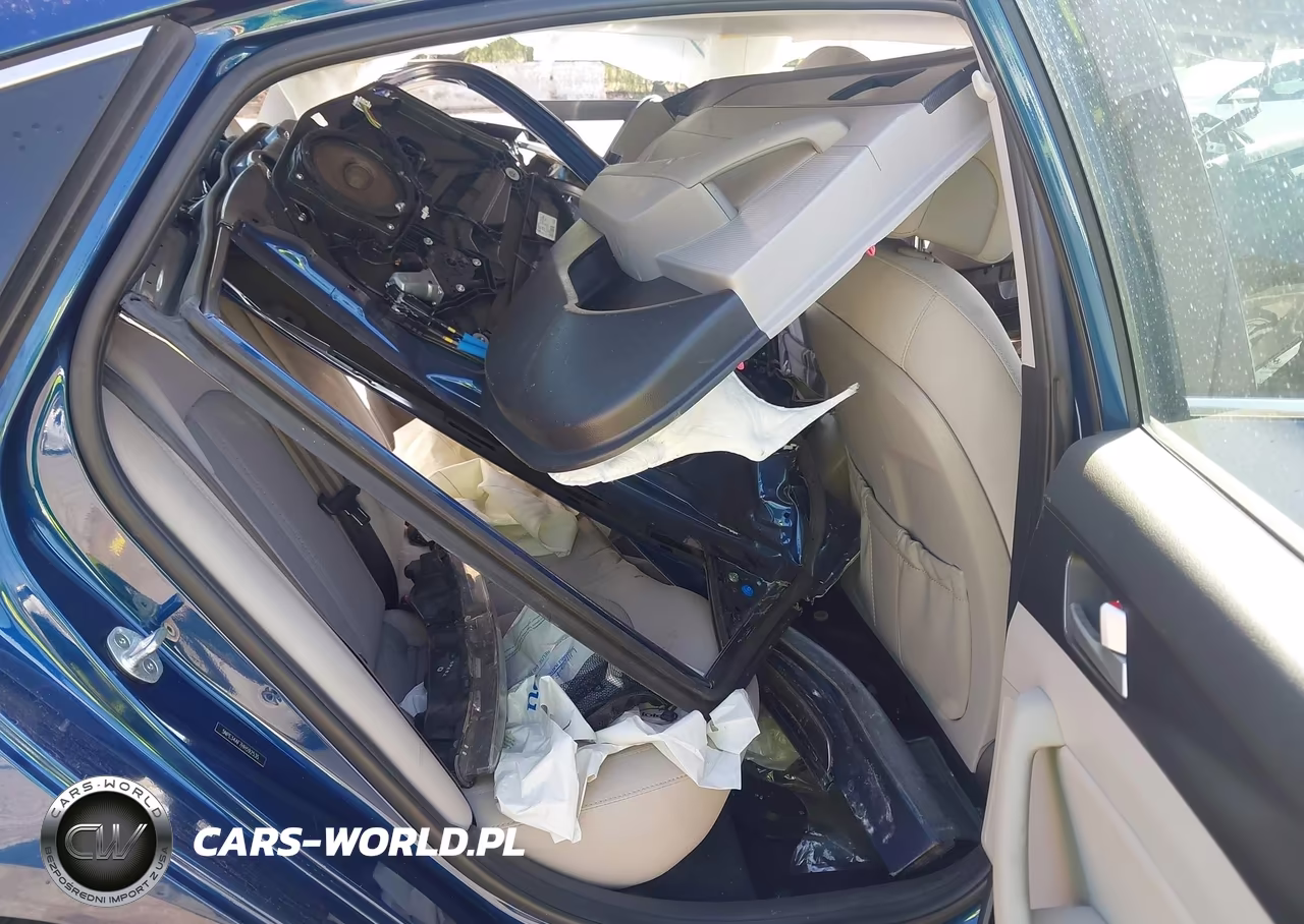 2017 Hyundai Sonata Sport VIN:5NPE34AF7HH592535 - 8