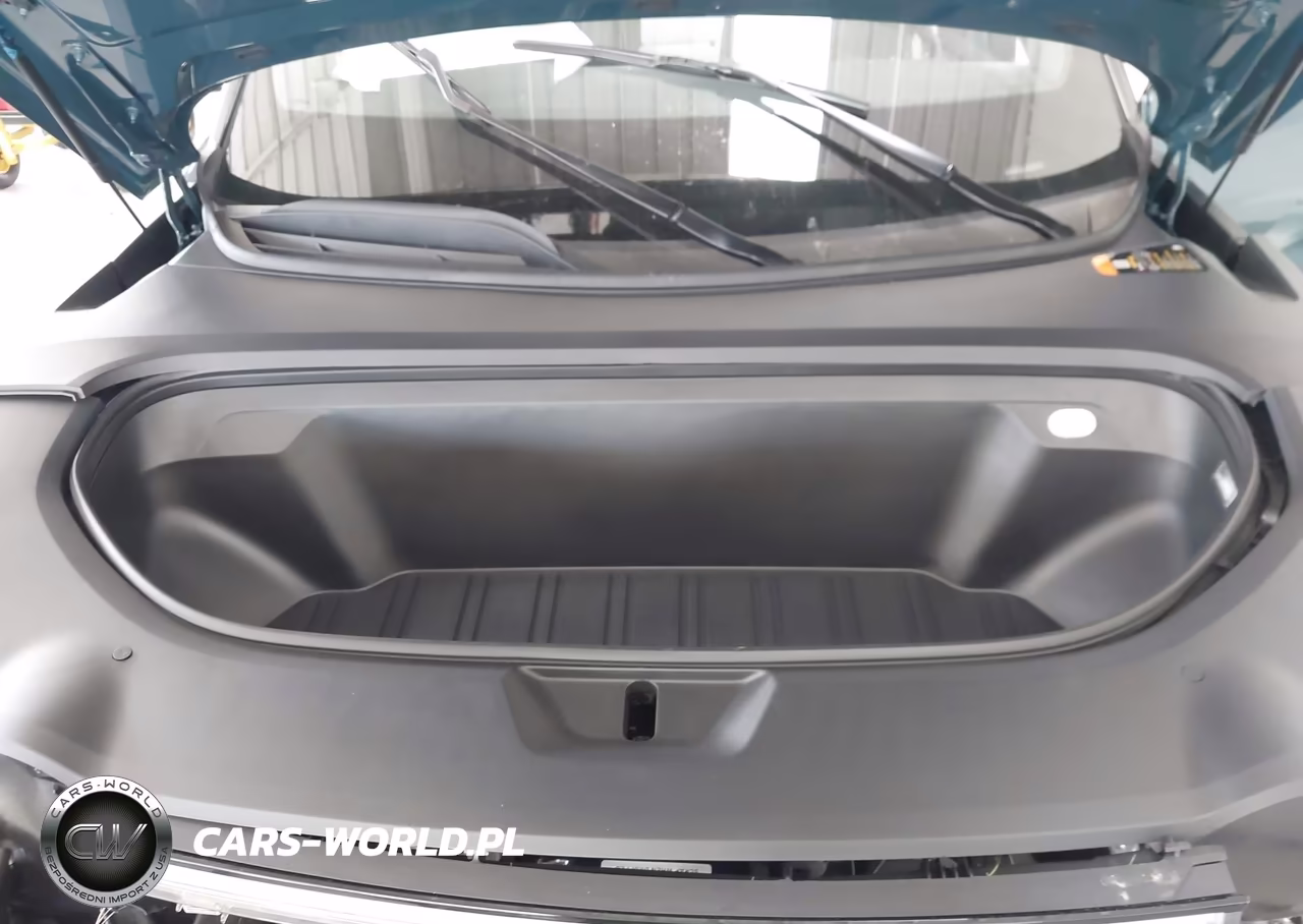 2027 Rivian R2 VIN:7PD2EAABXVN002261 - 10