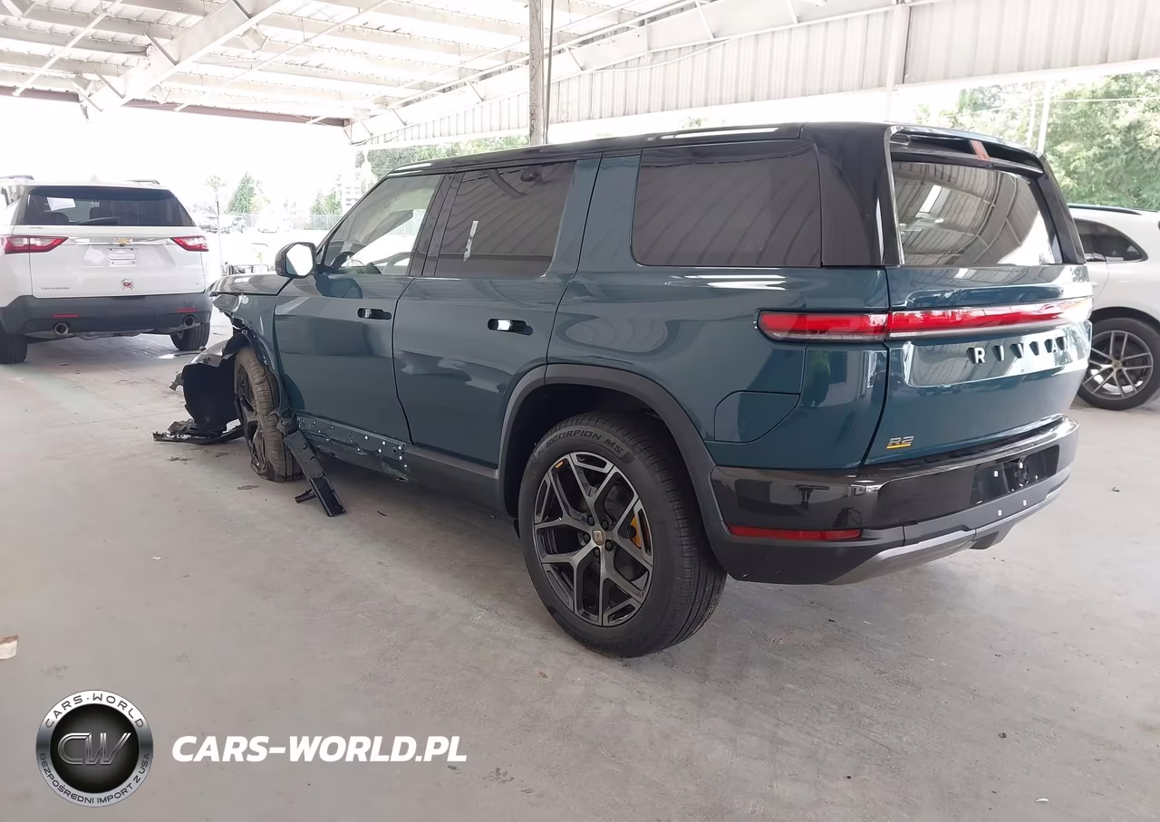 2027 Rivian R2 VIN:7PD2EAABXVN002261 - 3