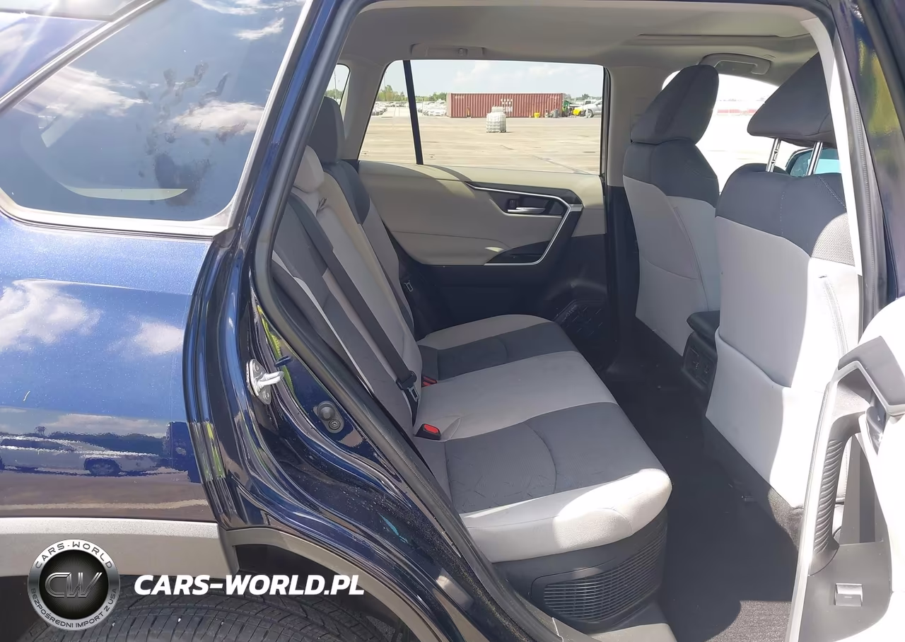 2024 Toyota Rav4 Hybrid Xle VIN:4T3RWRFVXRU112424 - 8