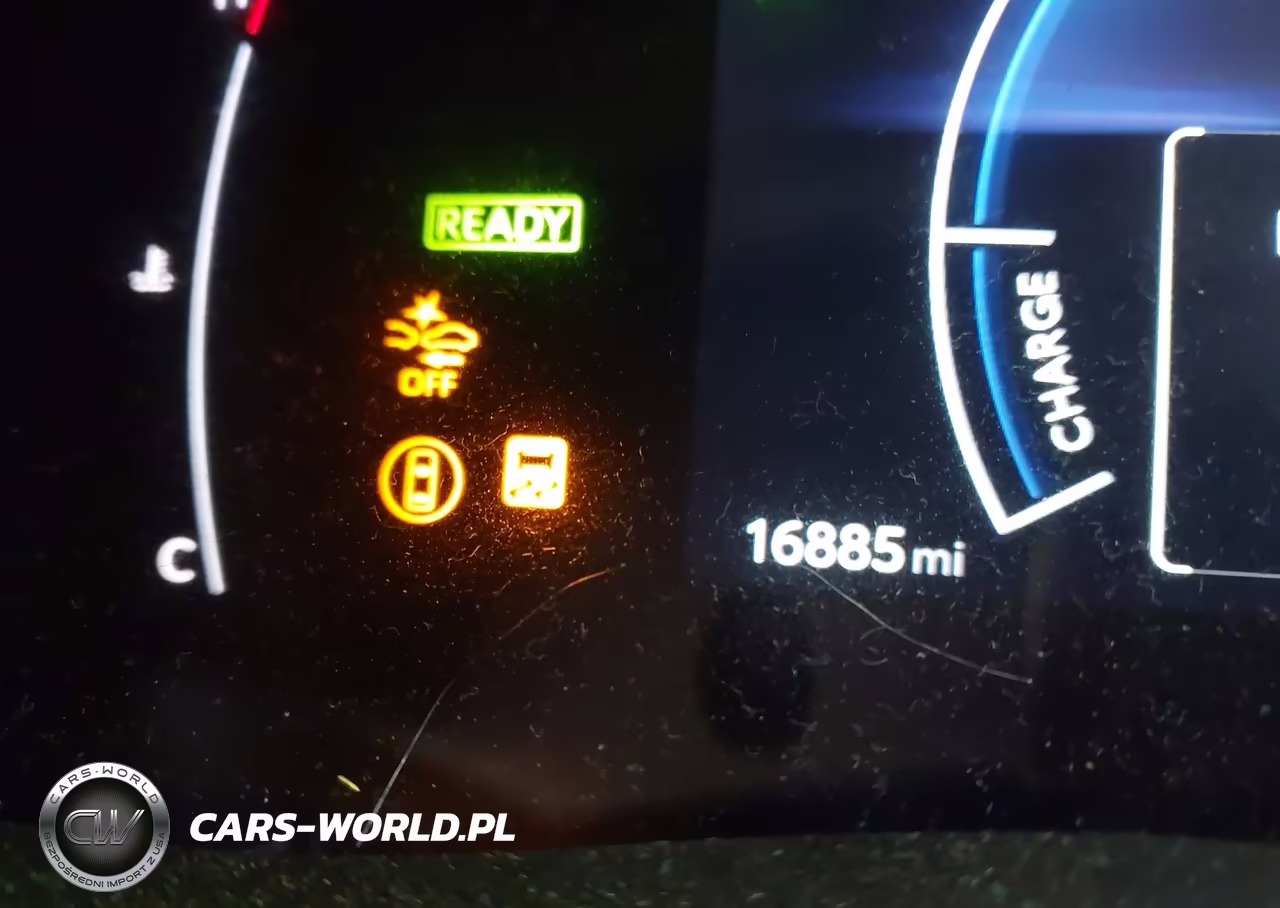 2026 Toyota Camry Le VIN:4T1DAACK3TU224857 - 16