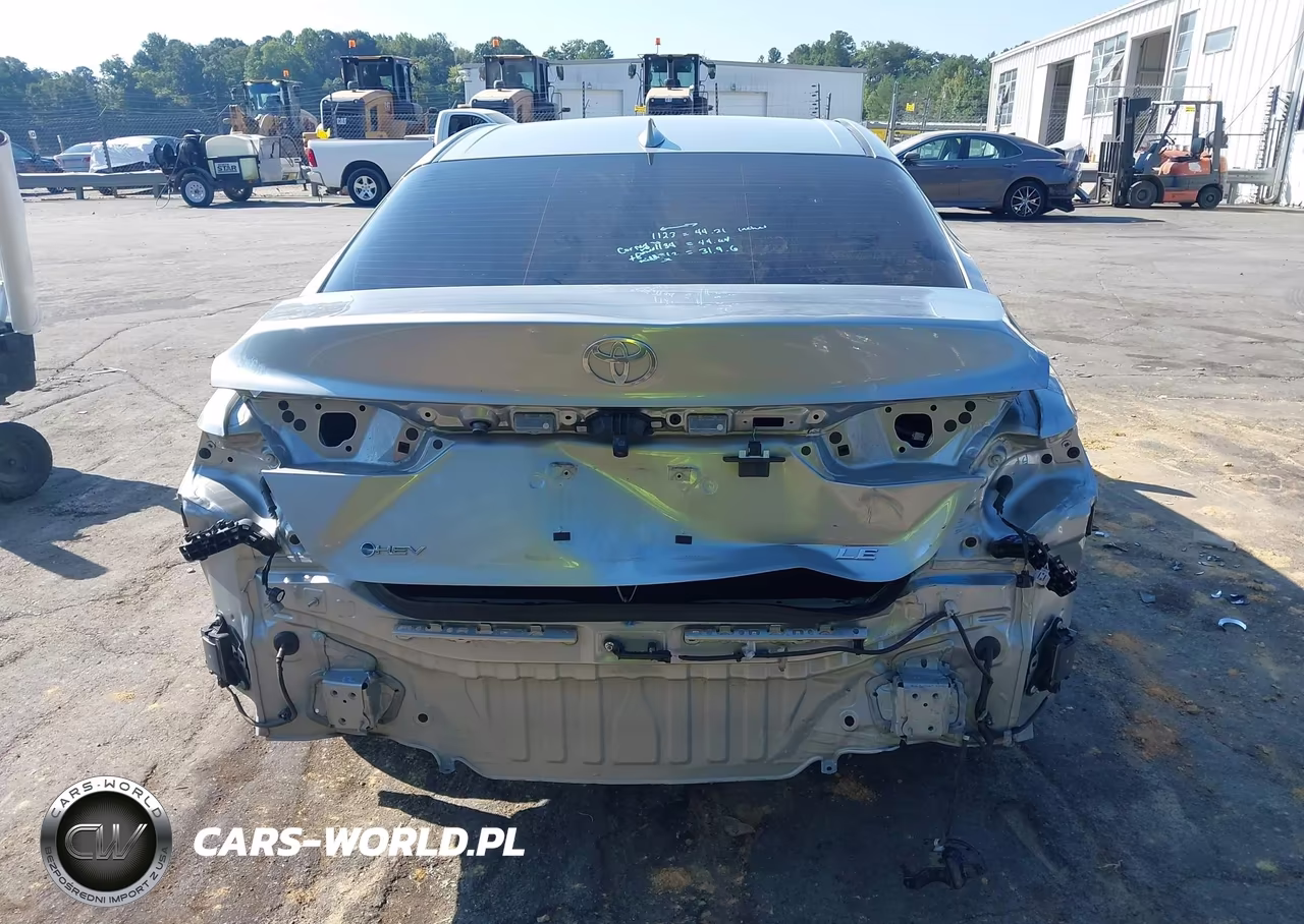2026 Toyota Camry Le VIN:4T1DAACK3TU224857 - 18