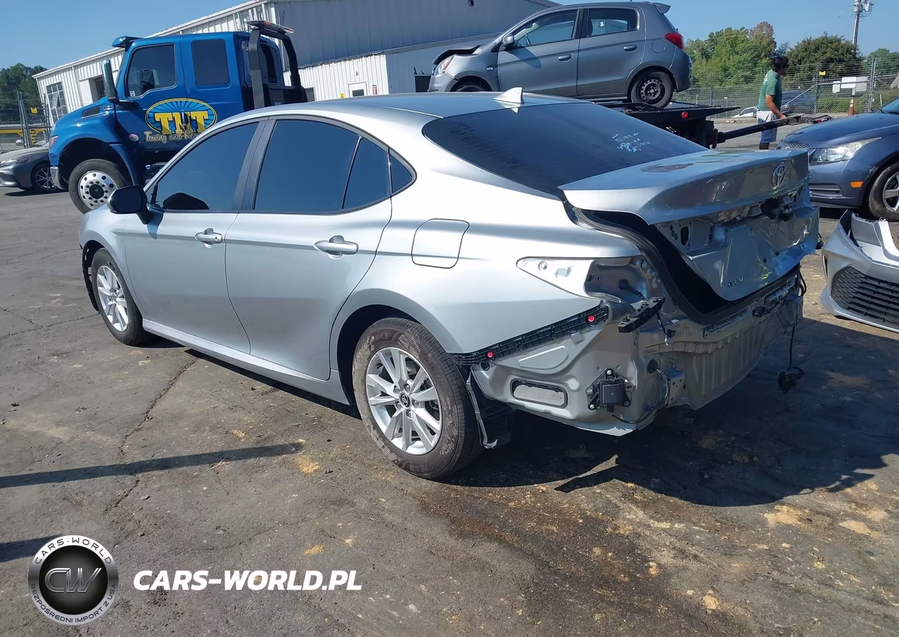 2026 Toyota Camry Le VIN:4T1DAACK3TU224857 - 3
