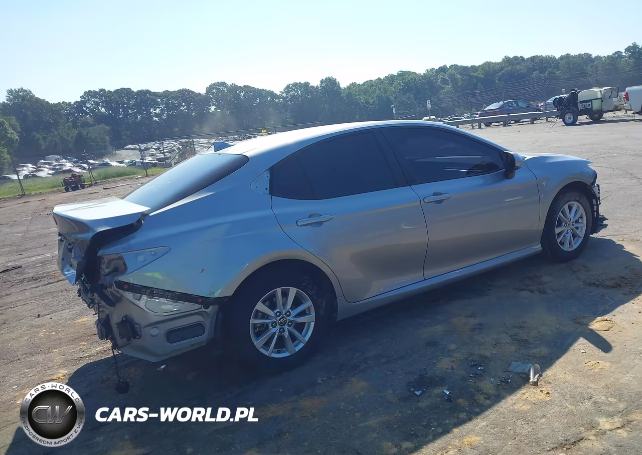 2026 Toyota Camry Le VIN:4T1DAACK3TU224857 - 4