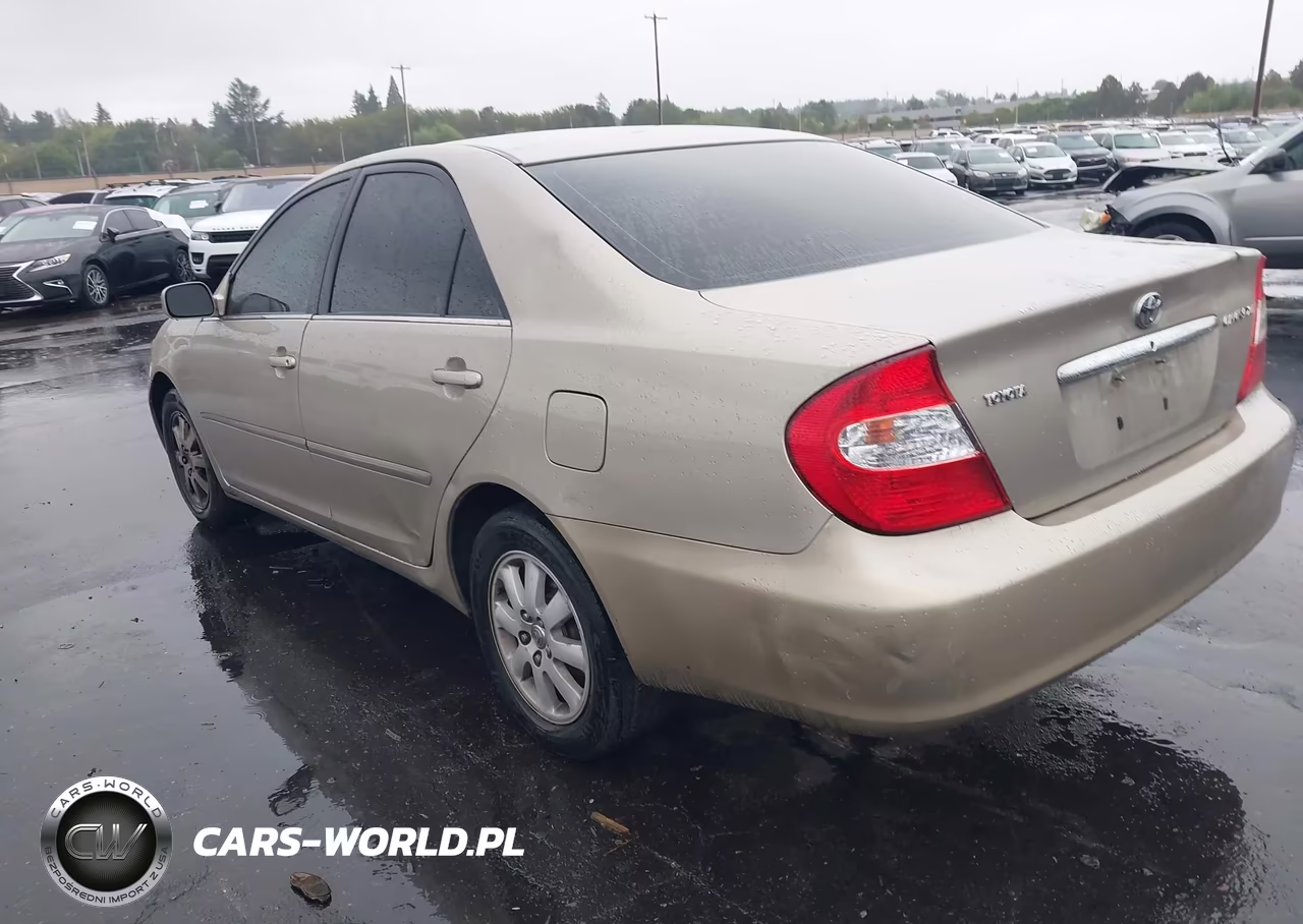 2003 Toyota Camry Xle VIN:4T1BE32K83U237256 - 3