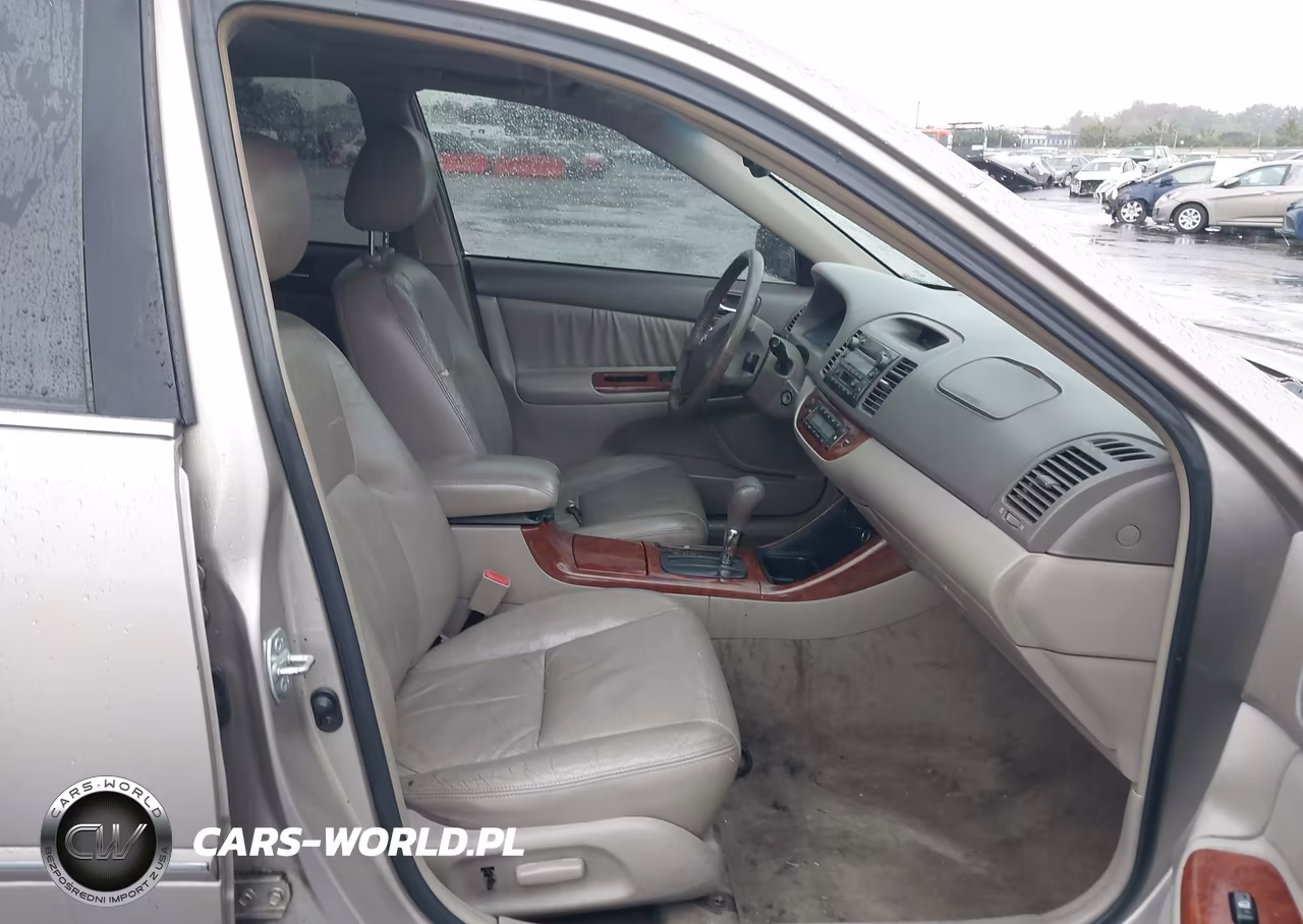 2003 Toyota Camry Xle VIN:4T1BE32K83U237256 - 5