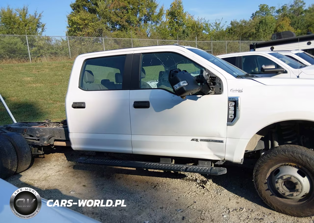 2020 Ford F-350 Chassis Xl VIN:1FD8W3HT9LED61702 - 13