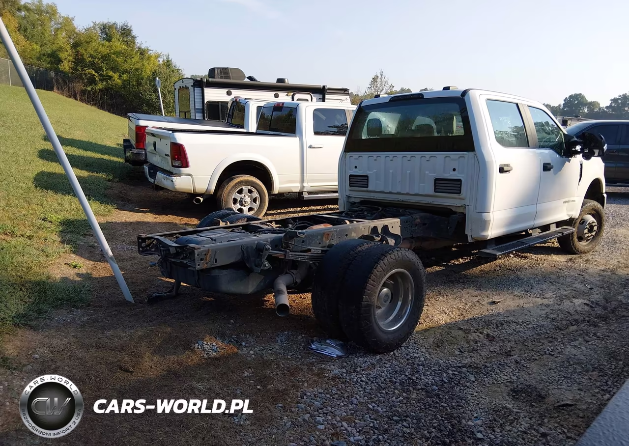 2020 Ford F-350 Chassis Xl VIN:1FD8W3HT9LED61702 - 4