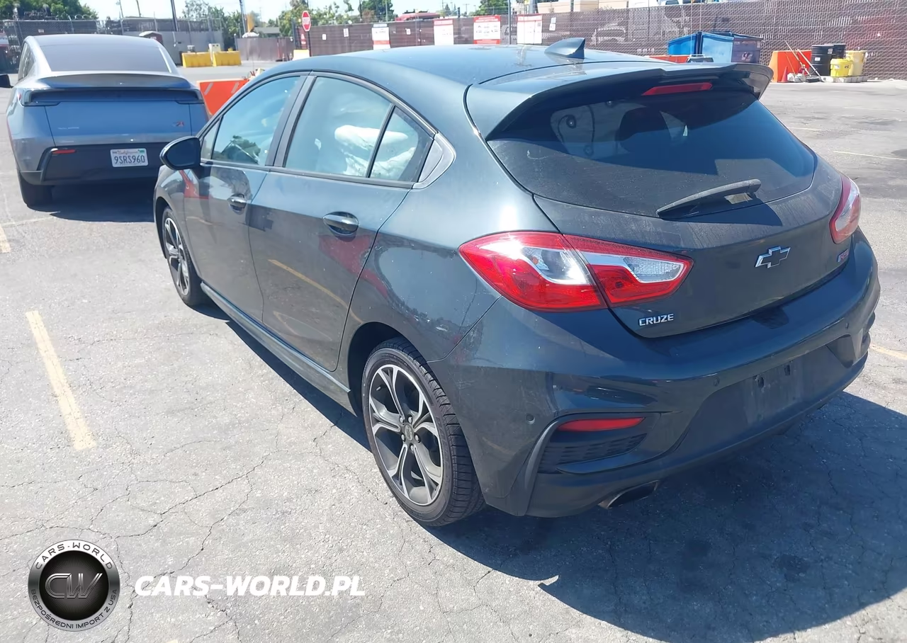 2019 Chevrolet Cruze Lt VIN:3G1BE6SM5KS600885 - 3